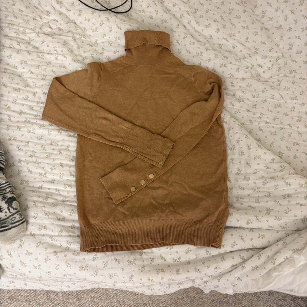 Women’s Tan Turtleneck Sweater